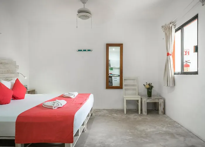 Casa Toloc Aparthotel 4*