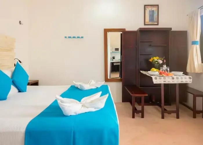 Casa Toloc Aparthotel 4*